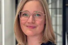Scarlett Headshot 2024